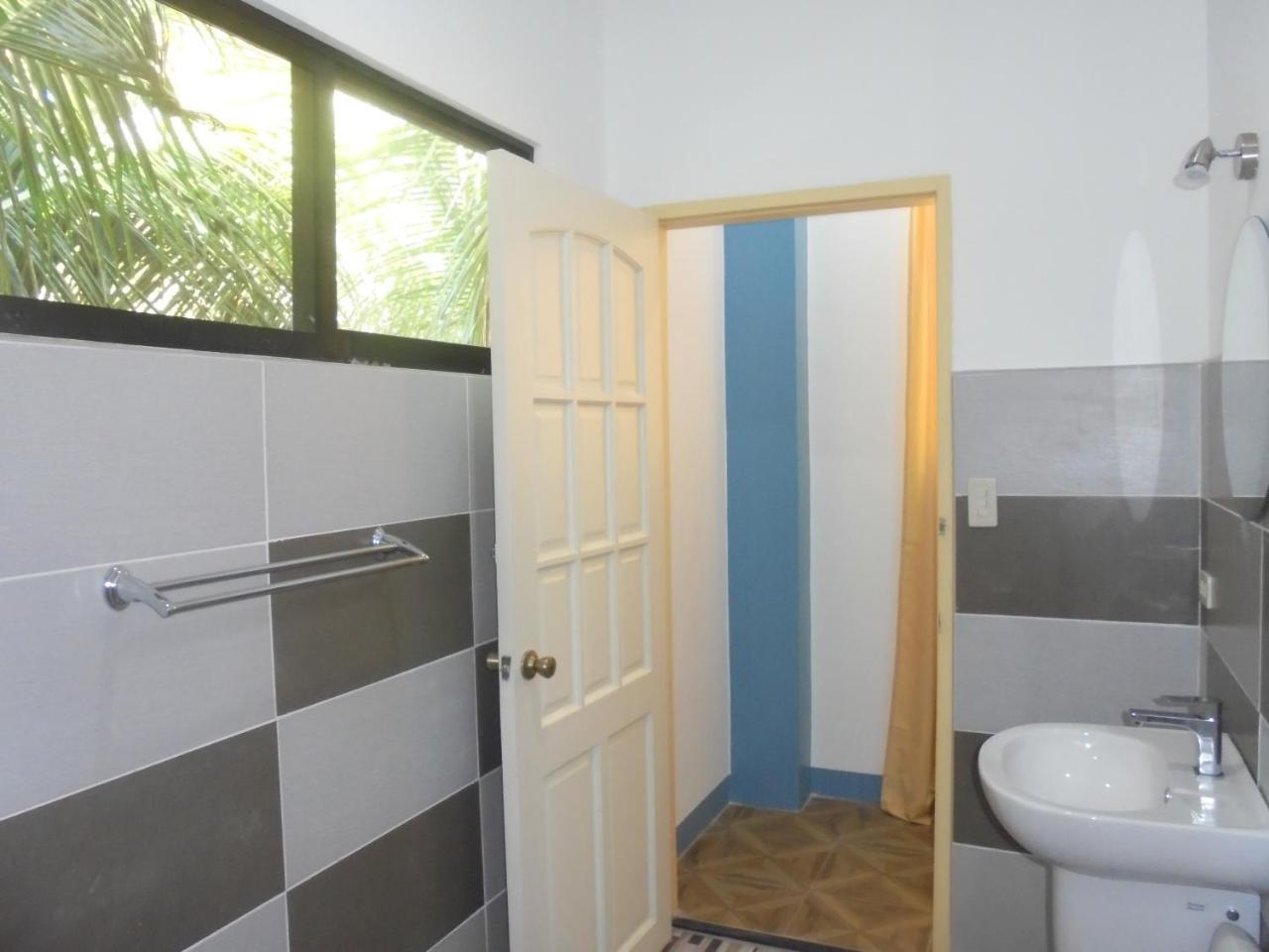 Mayas Guesthouse Panglao Værelse billede